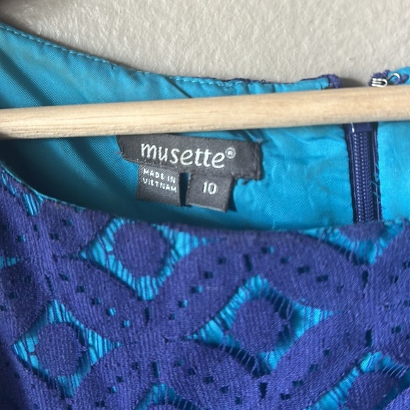 MUSETTE Blue Fit and Flare Sleeveless Midi Dress - Picture 5 of 9